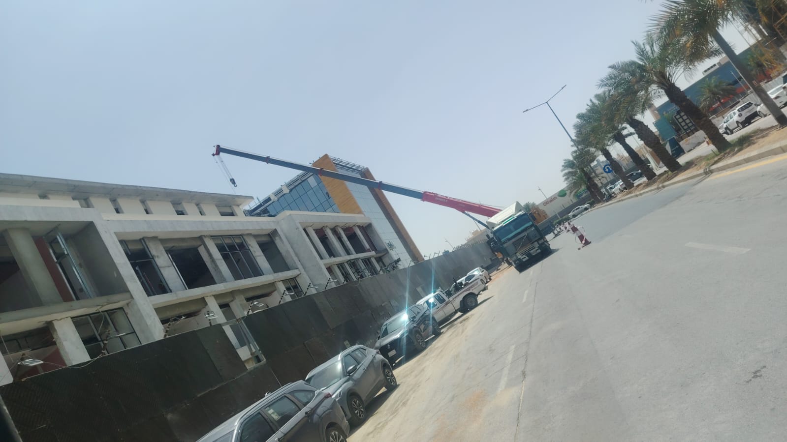 رافعة كبيرة الرياض